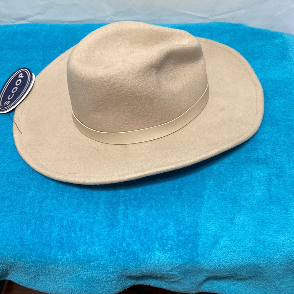 Scoop Rancher Hat - Picture 3 of 4
